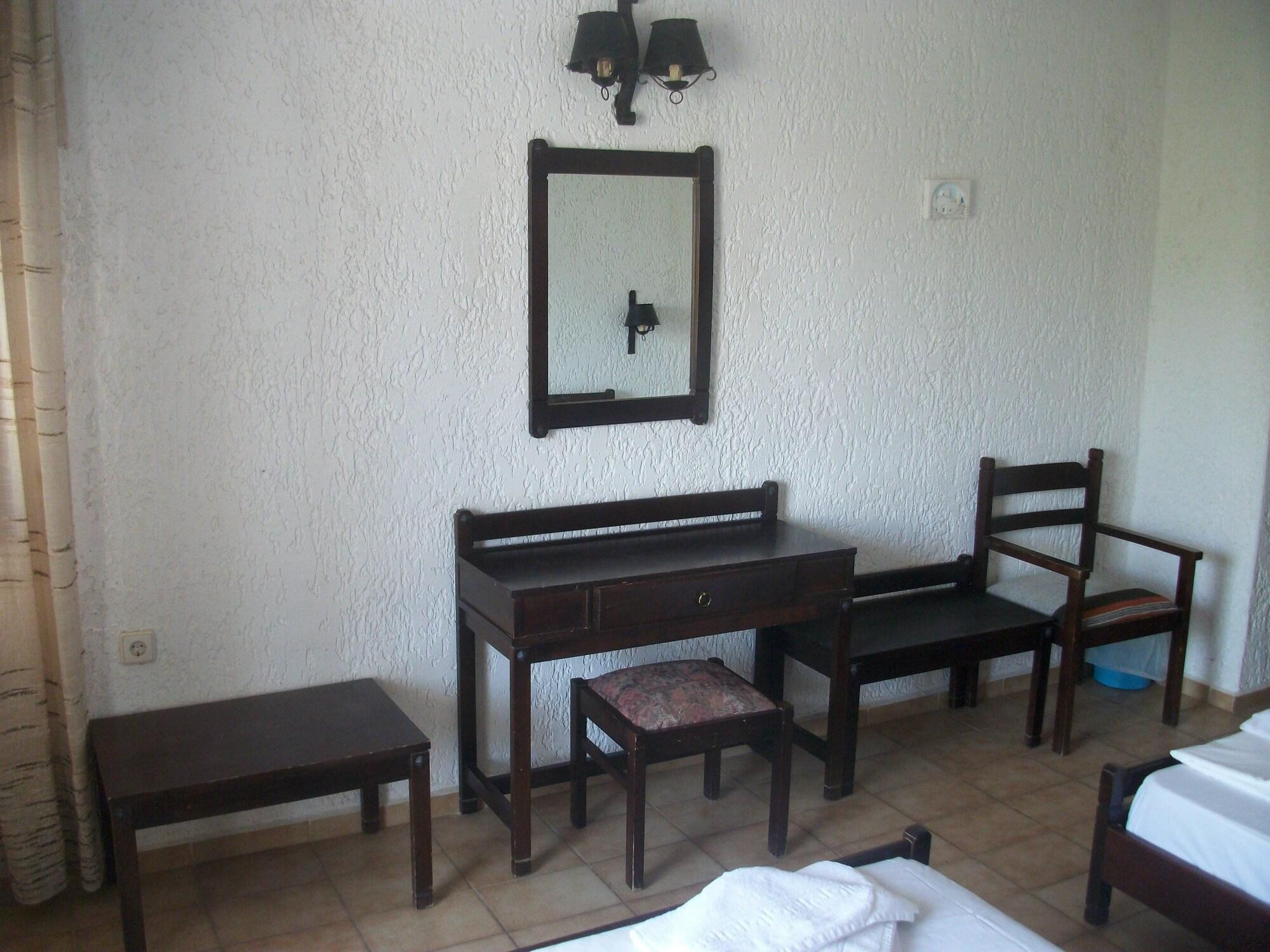 Efi Hotel Mália Zewnętrze zdjęcie